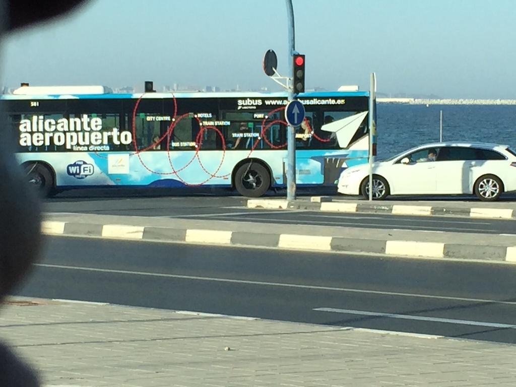 Alicante Mar Екстериор снимка