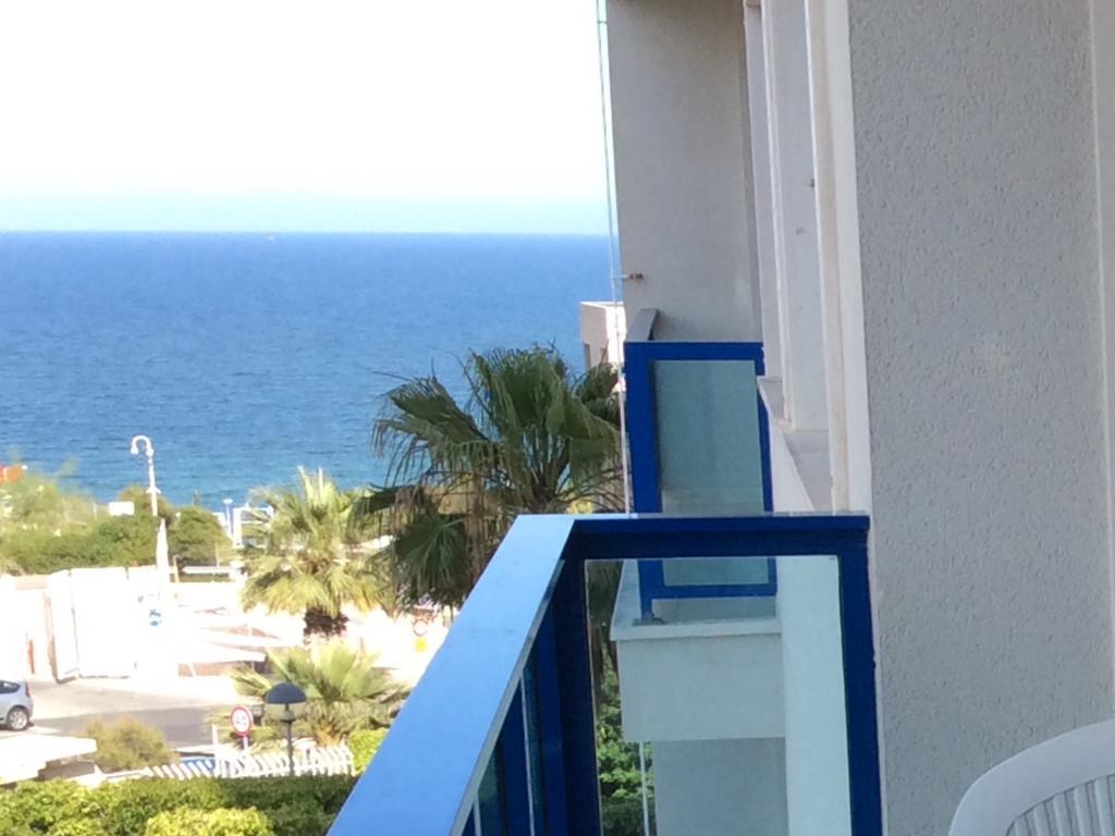 Alicante Mar Екстериор снимка